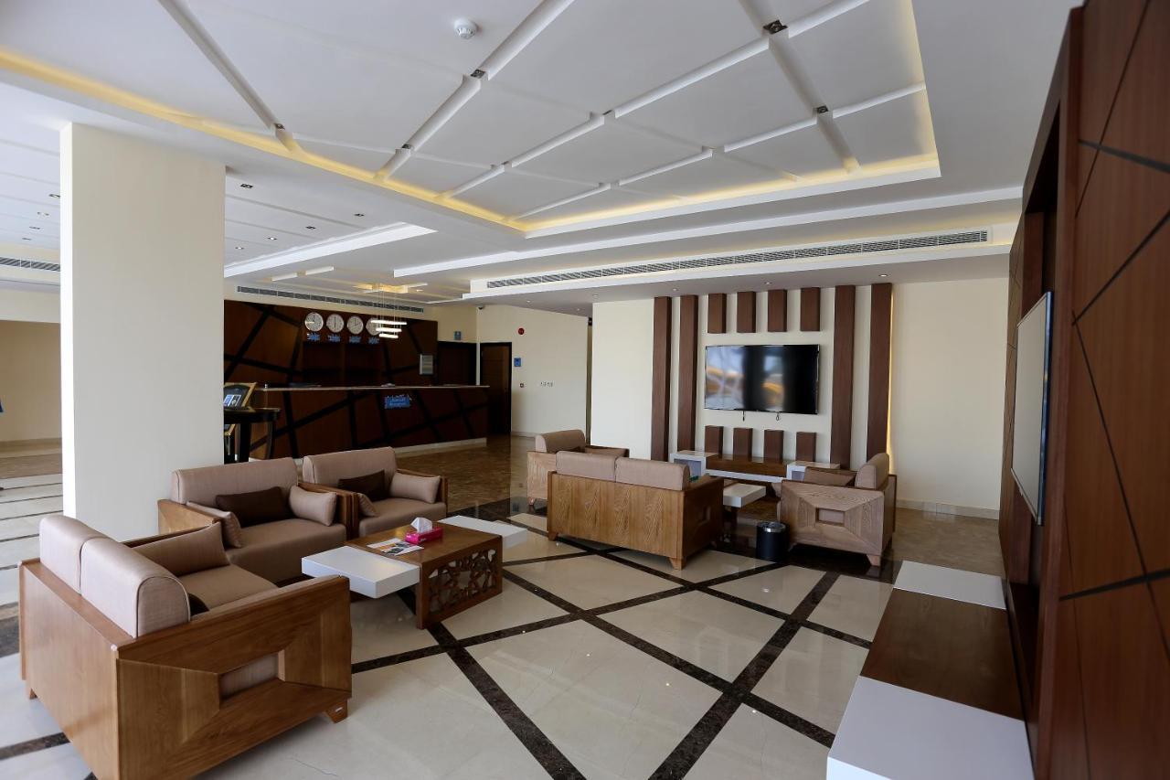 Arjaan Altakhassusi Aparthotel